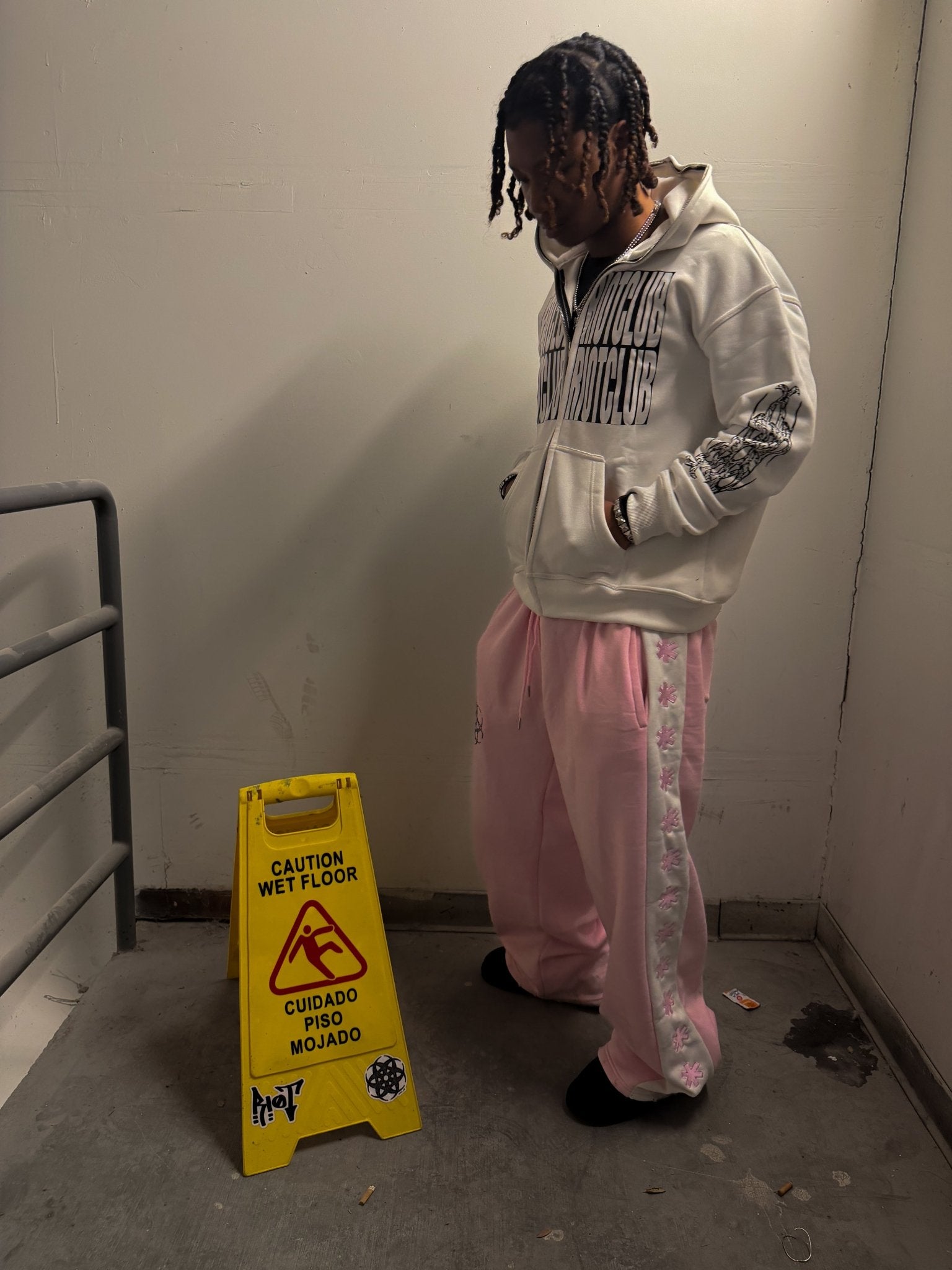 Riot Sweatpants - RIOT✱ Club